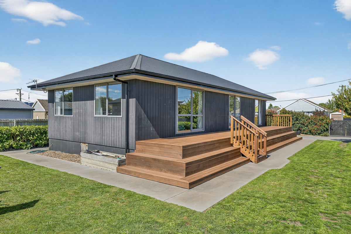 9 Portchester Street, Aranui, Christchurch - Carousel 2