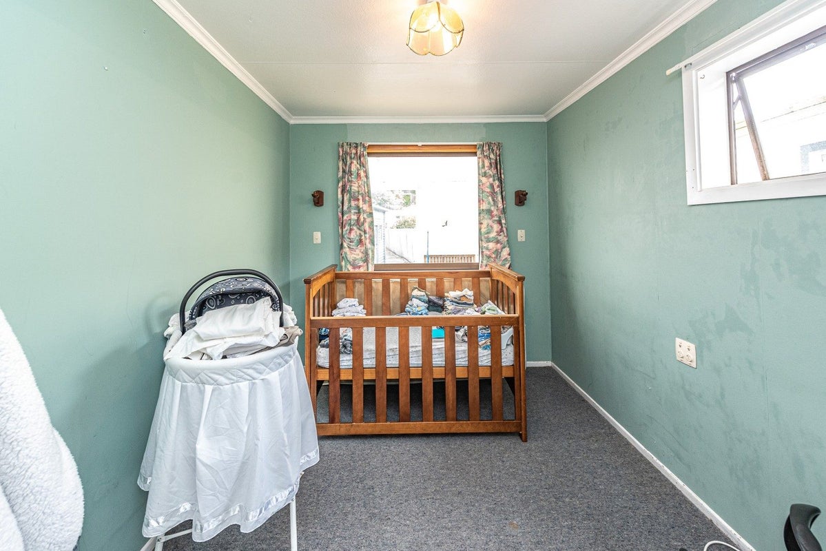 15 Terrace Street, Aramoho, Whanganui - Carousel 16