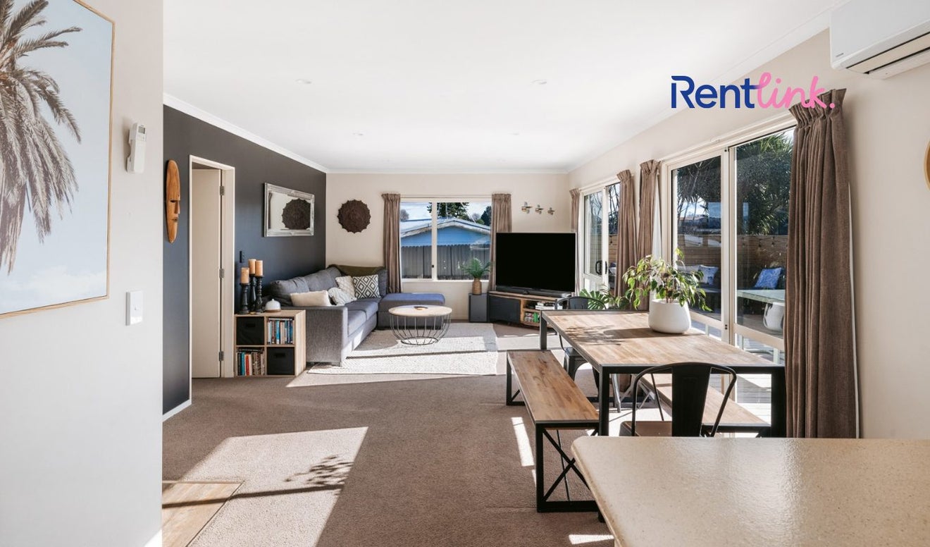 11A Linton Crescent, Matua, Tauranga - Carousel 1