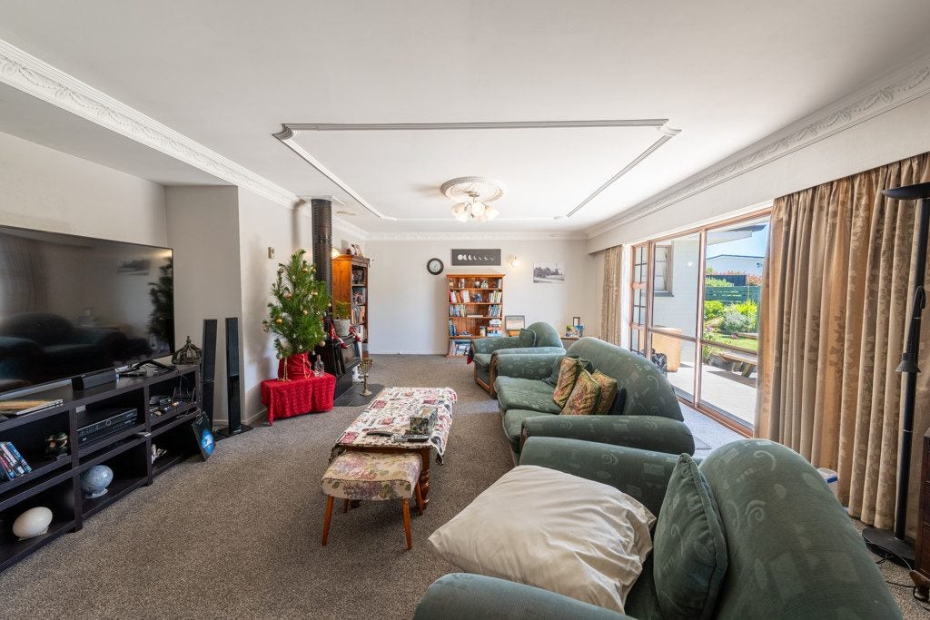 534 Queens Drive, Rosedale, Invercargill - Carousel 2
