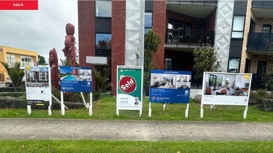 108/1A Oakley Avenue, Waterview, Auckland - Carousel 1