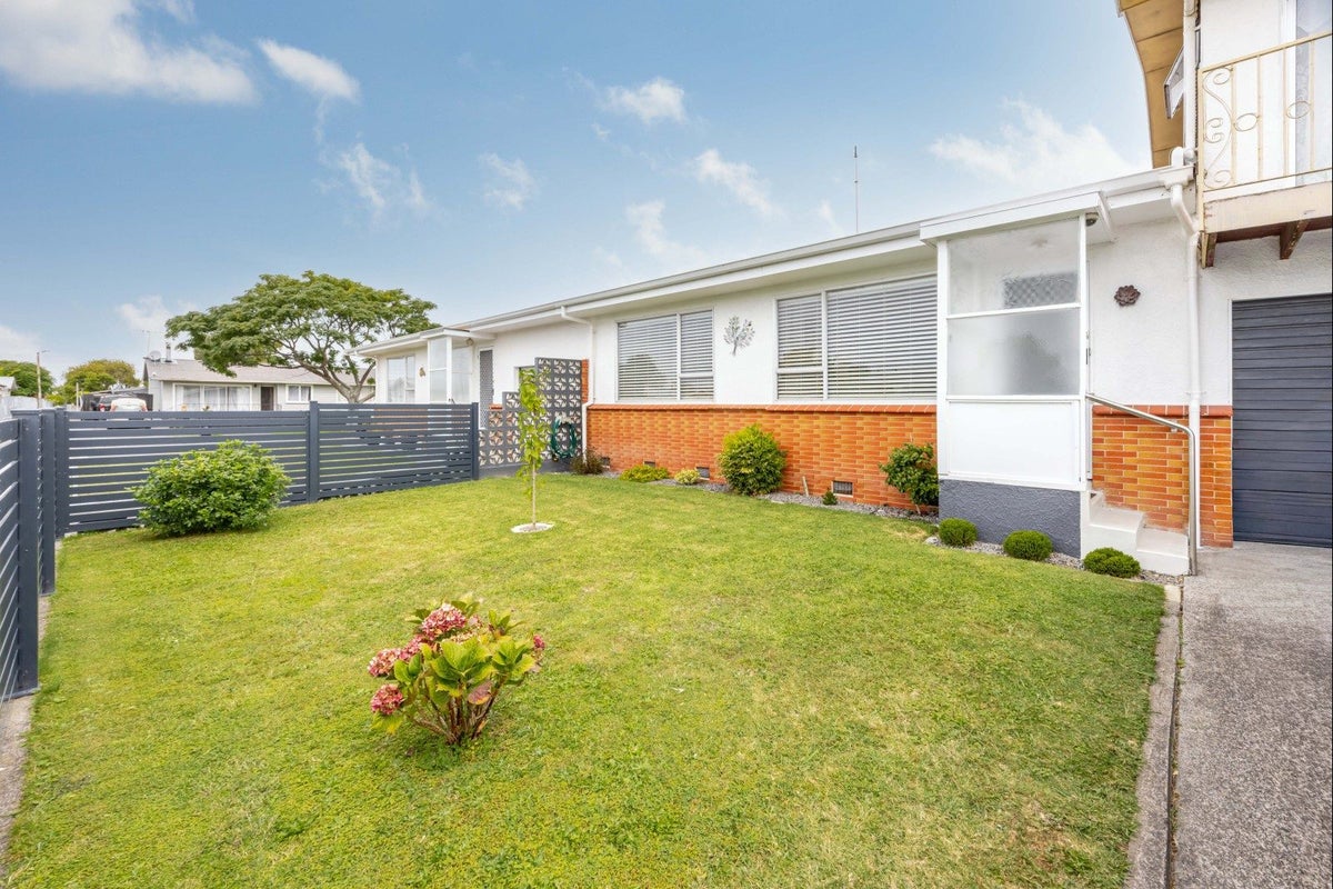 10 Ashcroft Street, Pirimai, Napier - Carousel 2