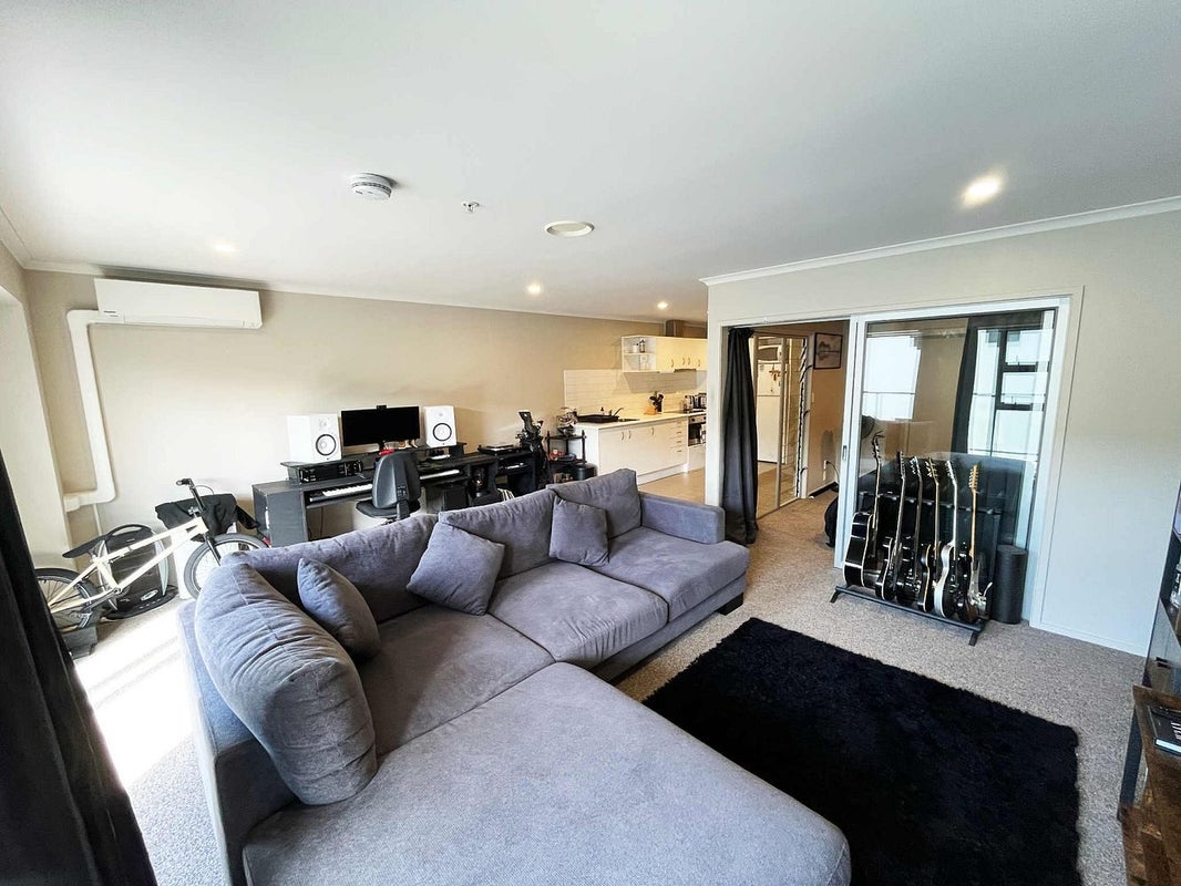 2H/83 New North Road, Eden Terrace, Auckland - Carousel 2