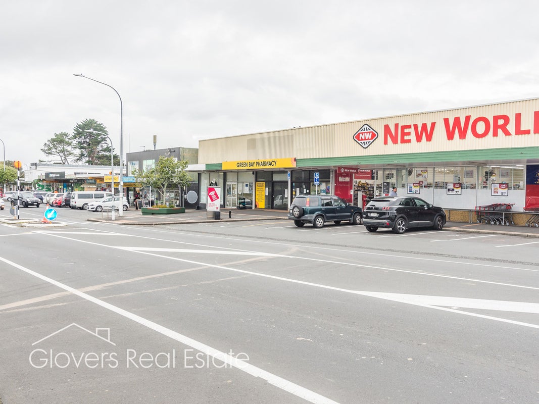125 Godley Road, Green Bay, Auckland - Carousel 7