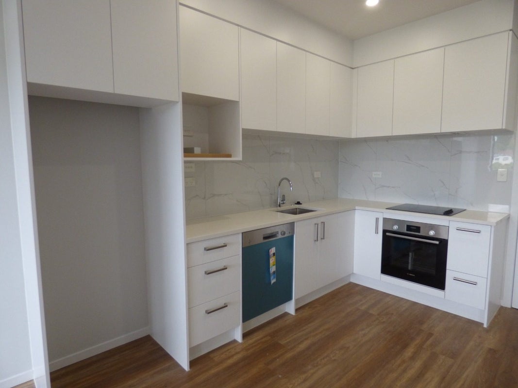 206/98 Haverstock Road, Sandringham, Auckland - Carousel 2
