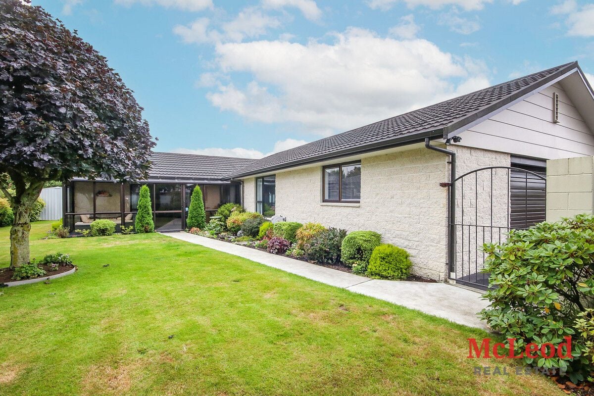68 Middle Road, Allenton, Ashburton - Carousel 1