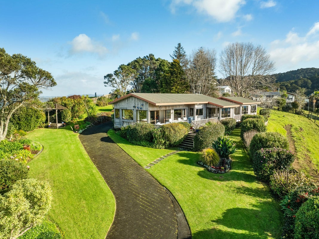 9/11 Davidson Avenue, Whangarei - Carousel 2