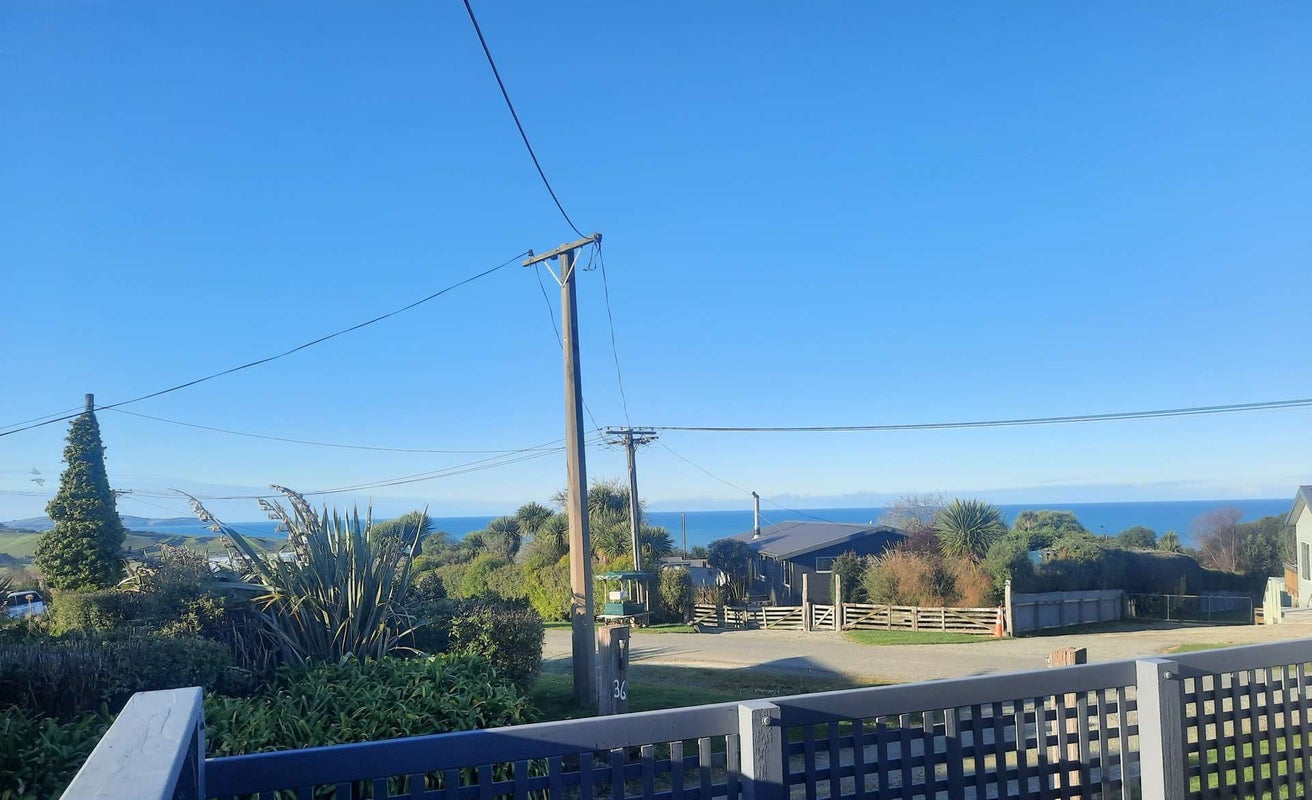 36 Spiers Street, Kakanui, Oamaru - Carousel 2