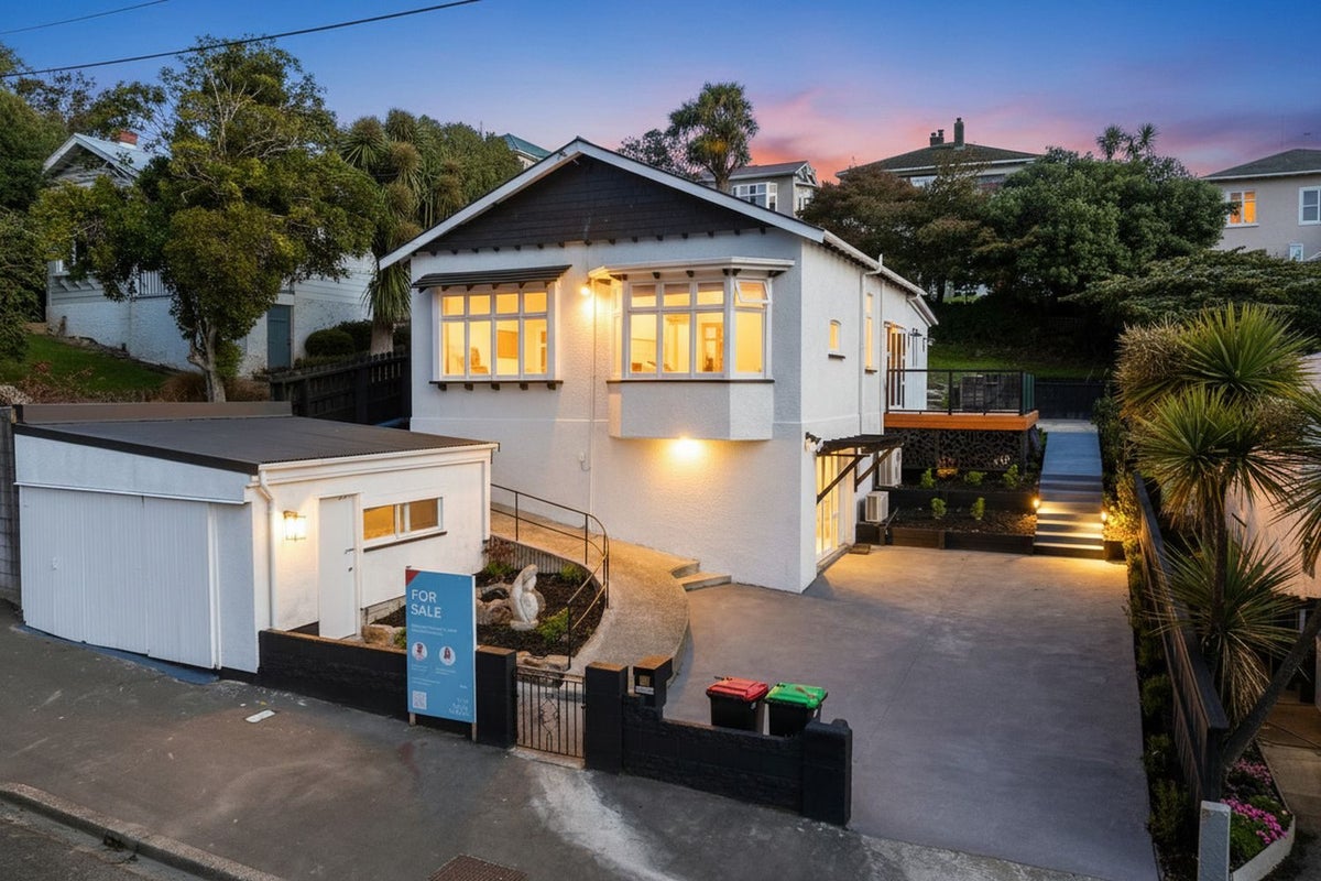 16 Cranston Street, Andersons Bay, Dunedin - Carousel 31