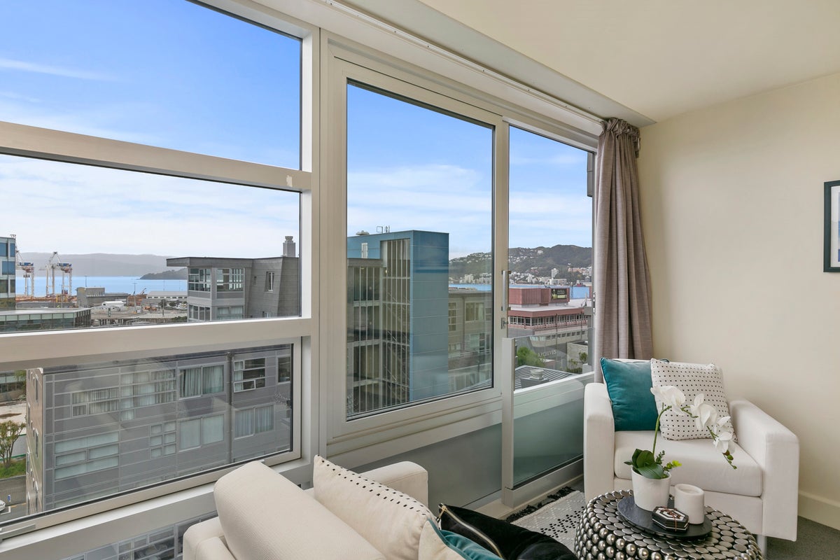 104/43 Mulgrave Street, Thorndon, Wellington - Carousel 1