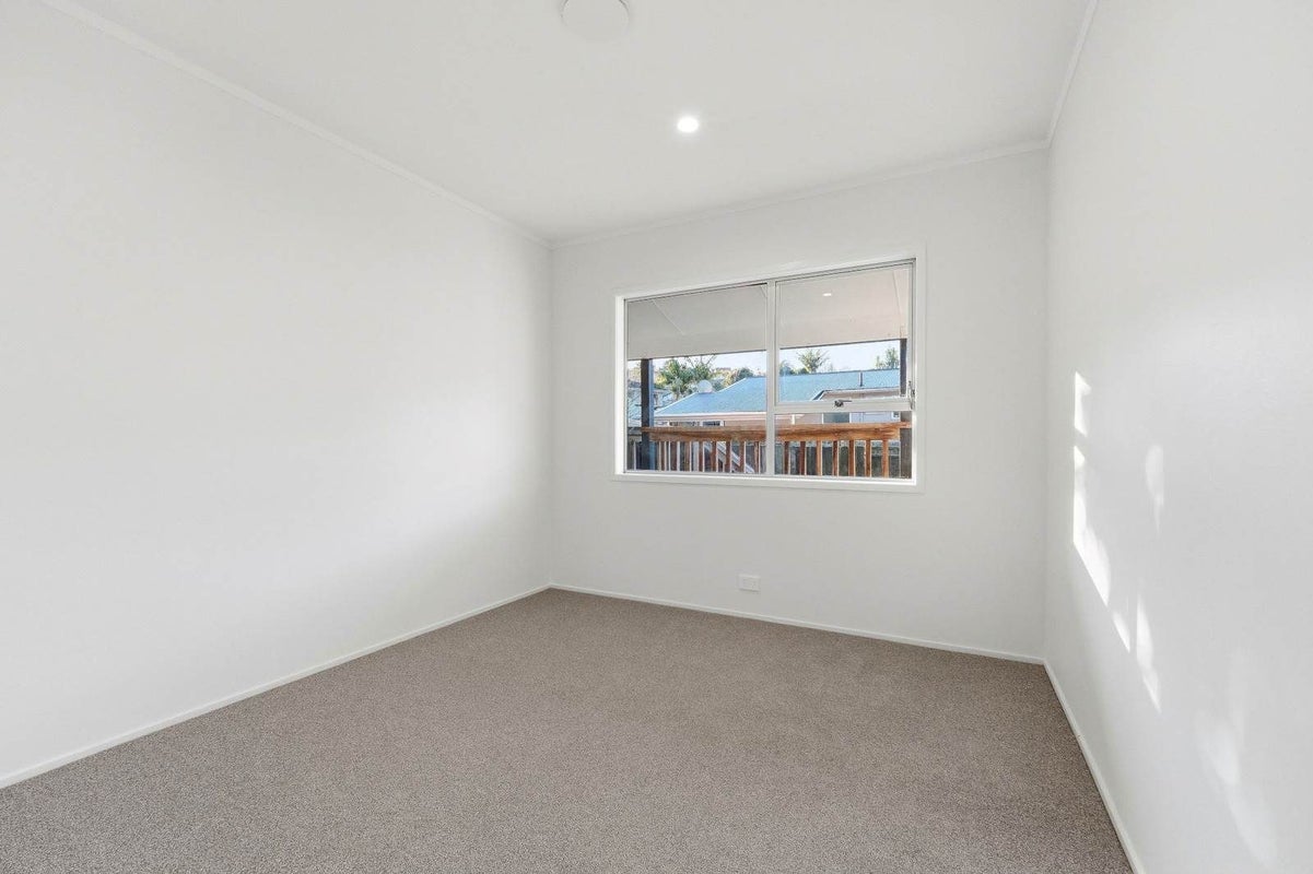 39 Cranston Street, Torbay, Auckland - Carousel 40