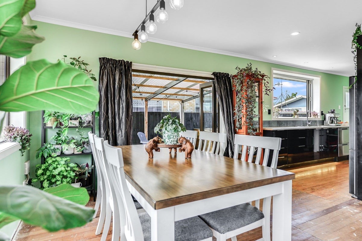 50 Vardon Road, St Andrews, Hamilton - Carousel 2