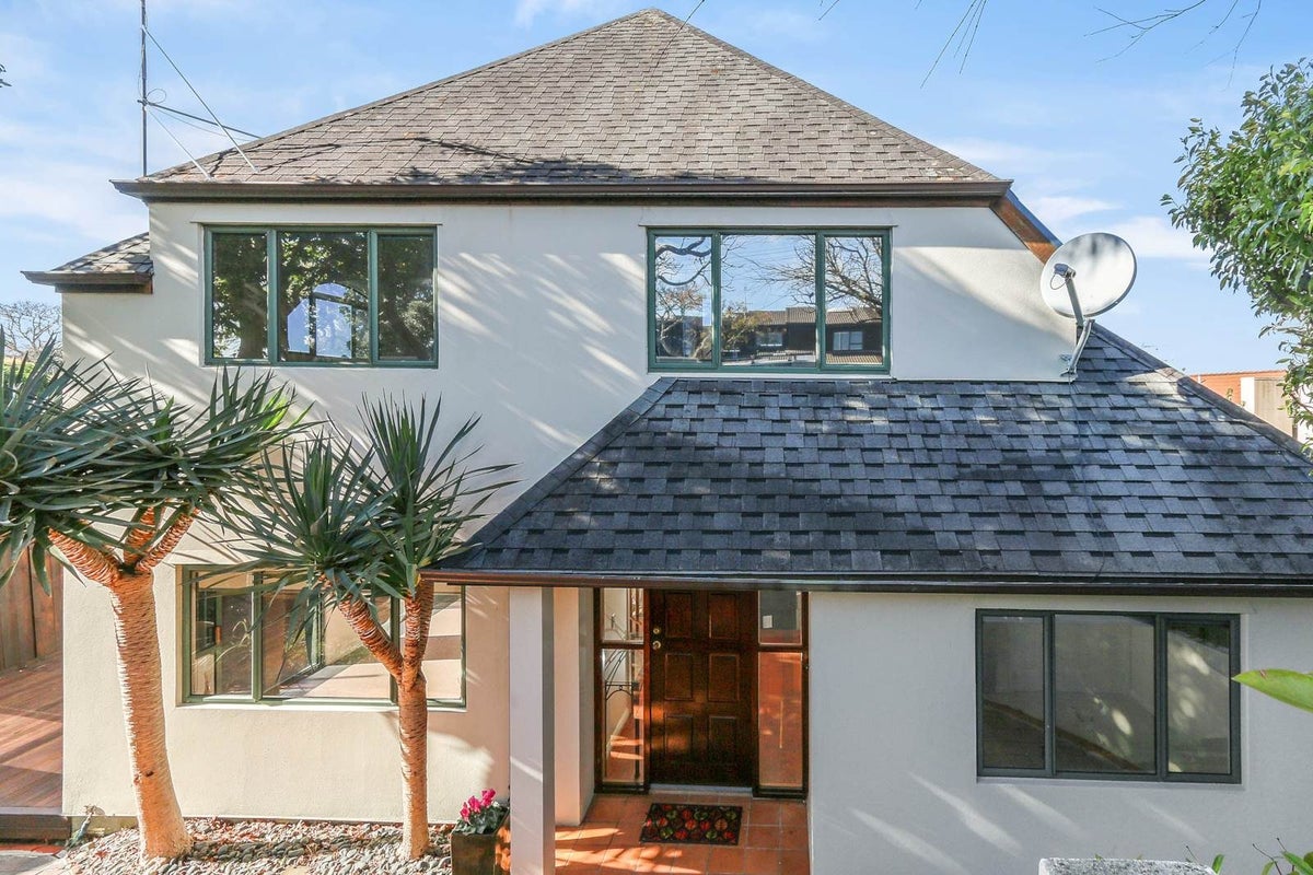 1/164 St Heliers Bay Road, St Heliers, Auckland - Carousel 2