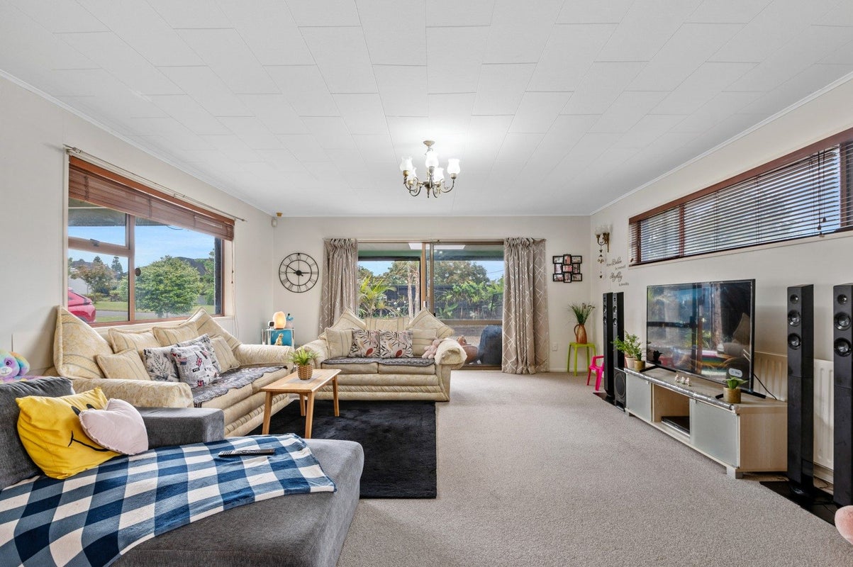 15B Peace Street, Fenton Park, Rotorua - Carousel 2