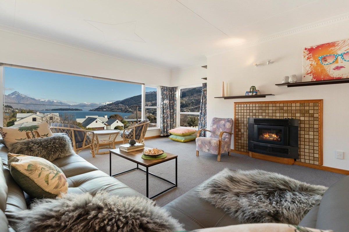 46 Stewart Street, Frankton, Queenstown - Carousel 1