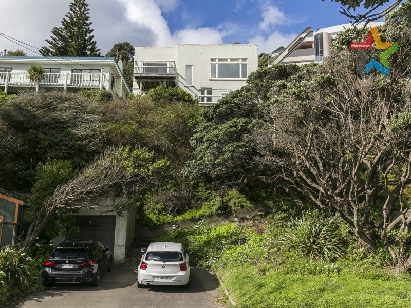 46 Shelly Bay Road, Maupuia, Wellington - Carousel 2