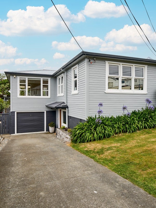 25 Punjab Street, Khandallah, Wellington - Carousel 1