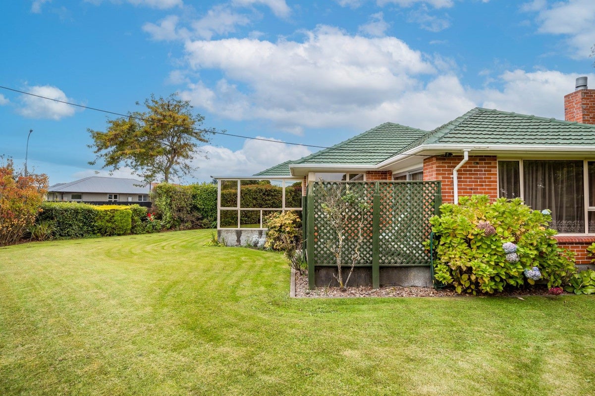 16 Withells Road, Avonhead, Christchurch - Carousel 2