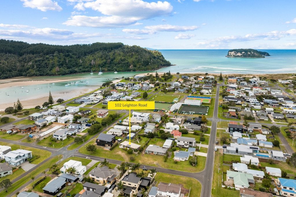 102 Leighton Road, Whangamata, Thames-Coromandel, Waikato - Carousel 1