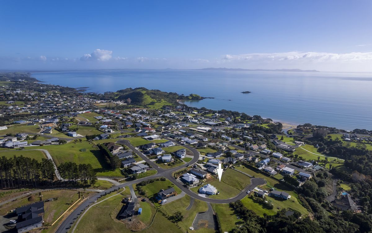 8 Lori Lane, Coopers Beach, Coopers Beach - Carousel 14