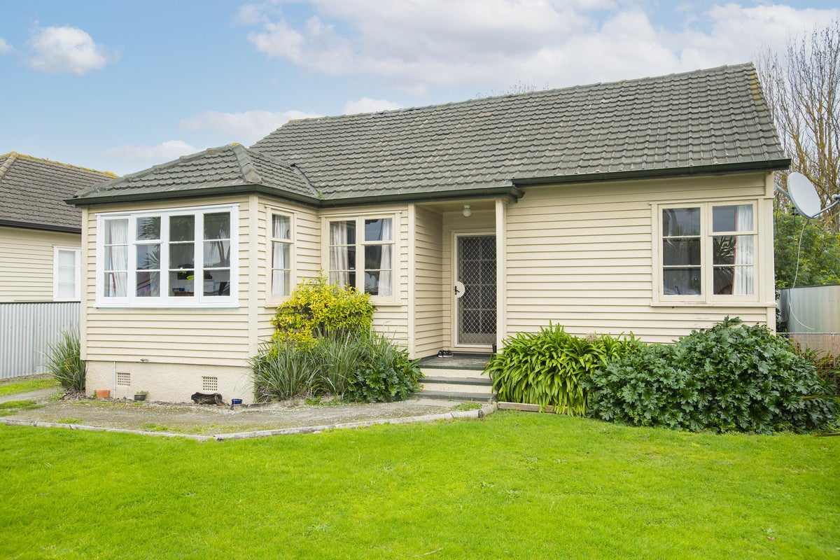 608 Gladstone Road, Te Hapara, Gisborne - Carousel 1