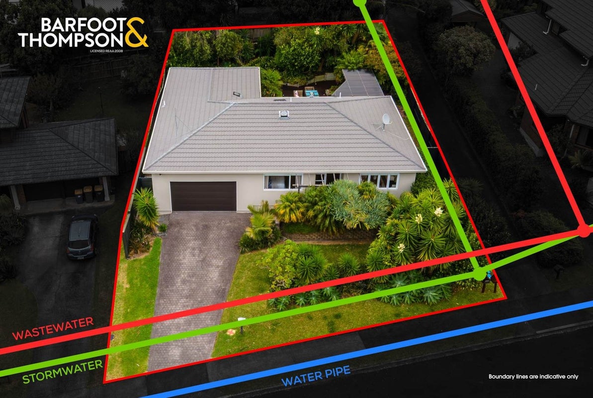 20 Penguin Drive, Murrays Bay, Auckland - Carousel 2