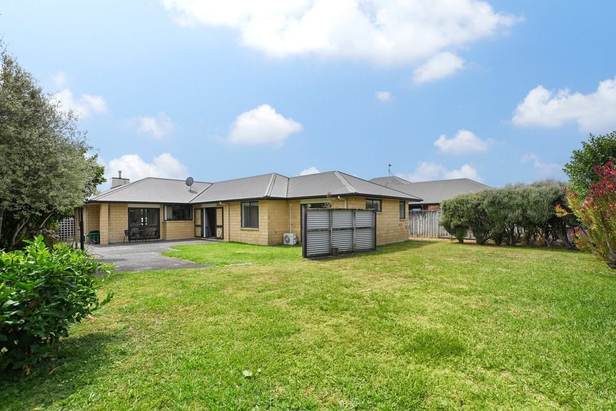 8 Gracefield Place, Huntington, Hamilton - Carousel 11