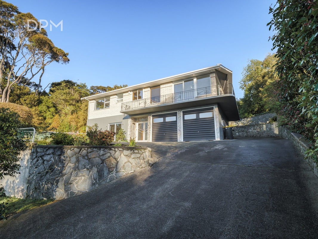 9 Newington Avenue, Maori Hill, Dunedin - Carousel 1
