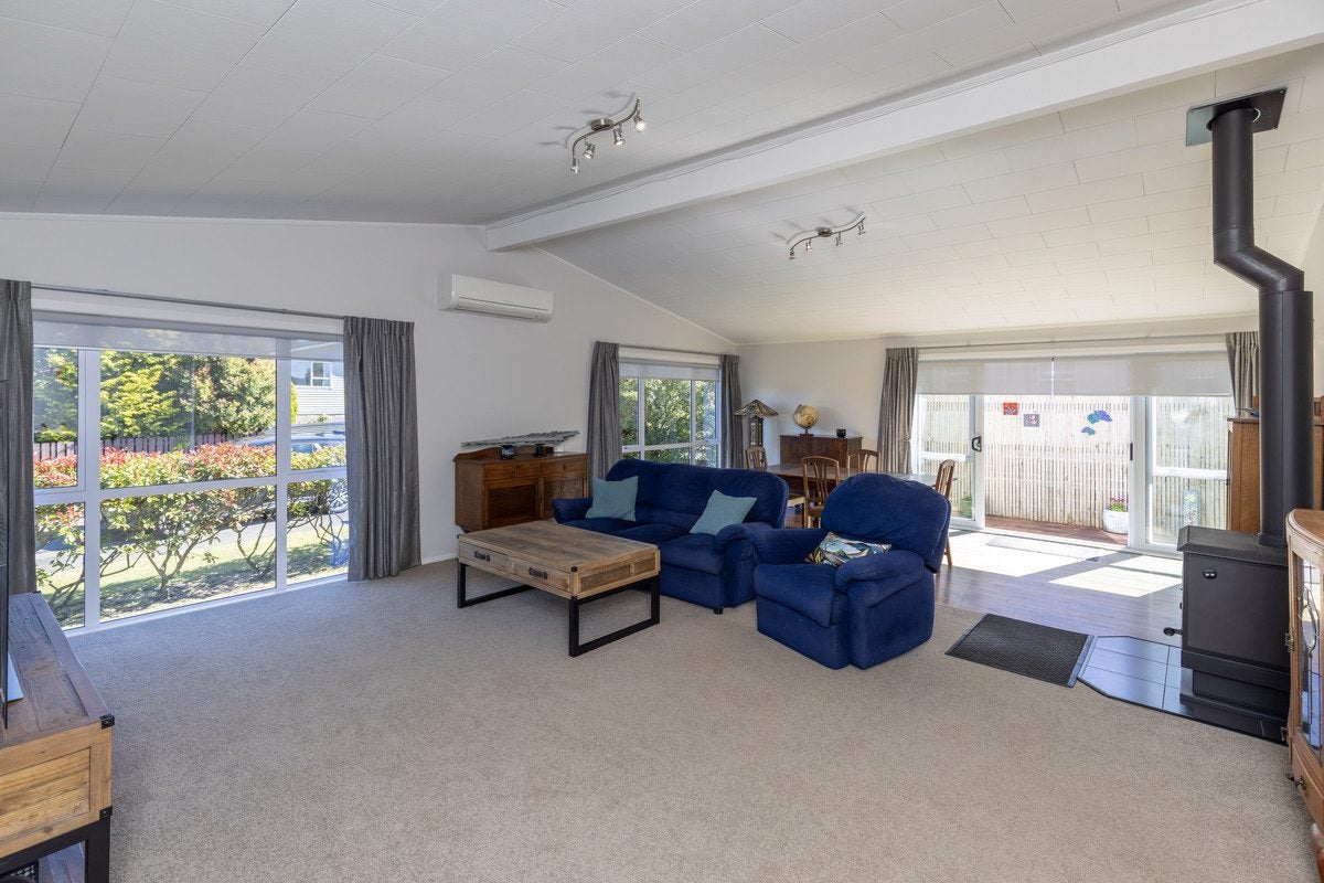 71 Donovan Road, Paraparaumu Beach, Paraparaumu - Carousel 2