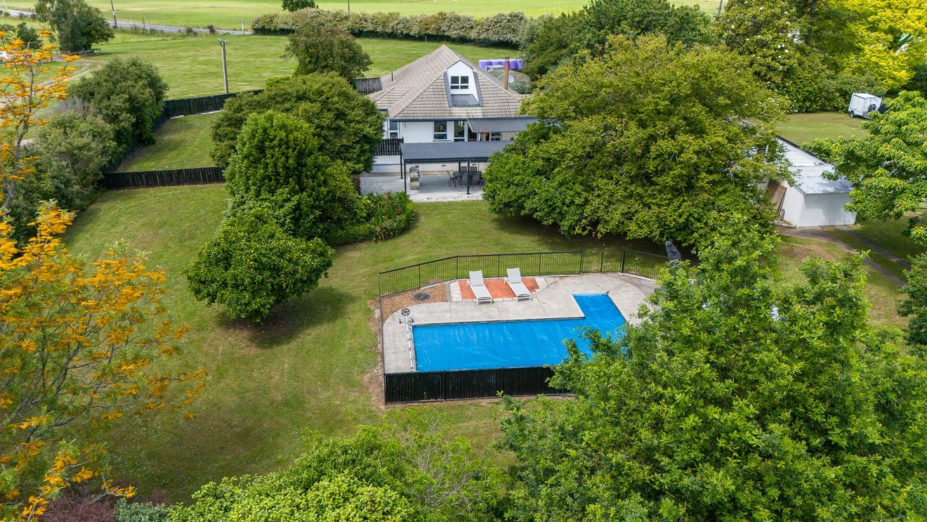 56 Waverley Road, Gordonton, Hamilton - Carousel 2