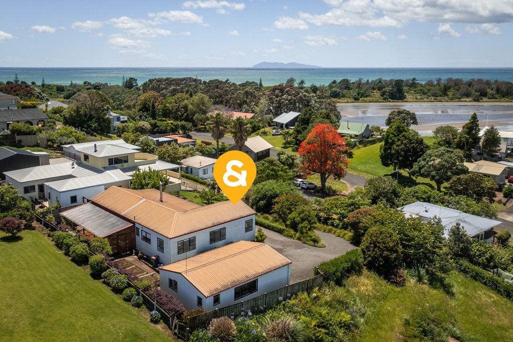 2 Denby Close, Athenree, Waihi Beach - Carousel 49