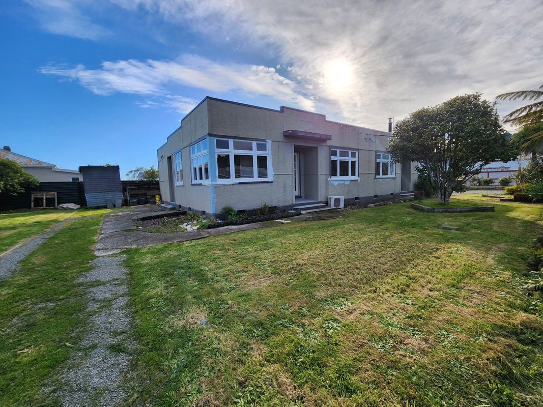 48 Sturge Street, Cobden, Greymouth - Carousel 1