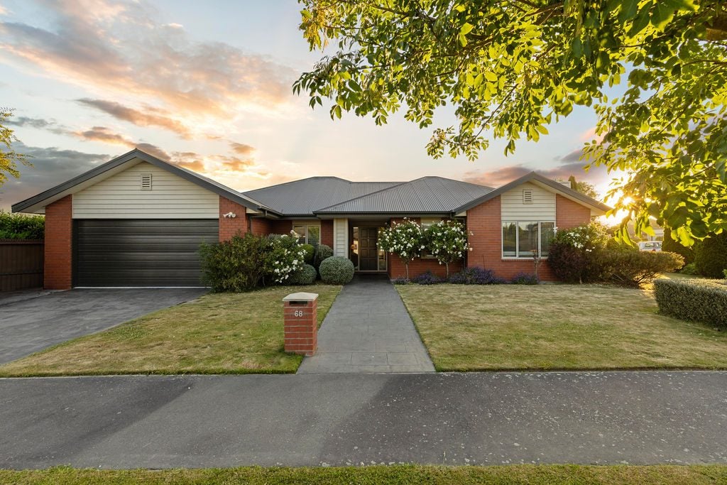 68 Rushmore Drive, Belfast, Christchurch - Carousel 1