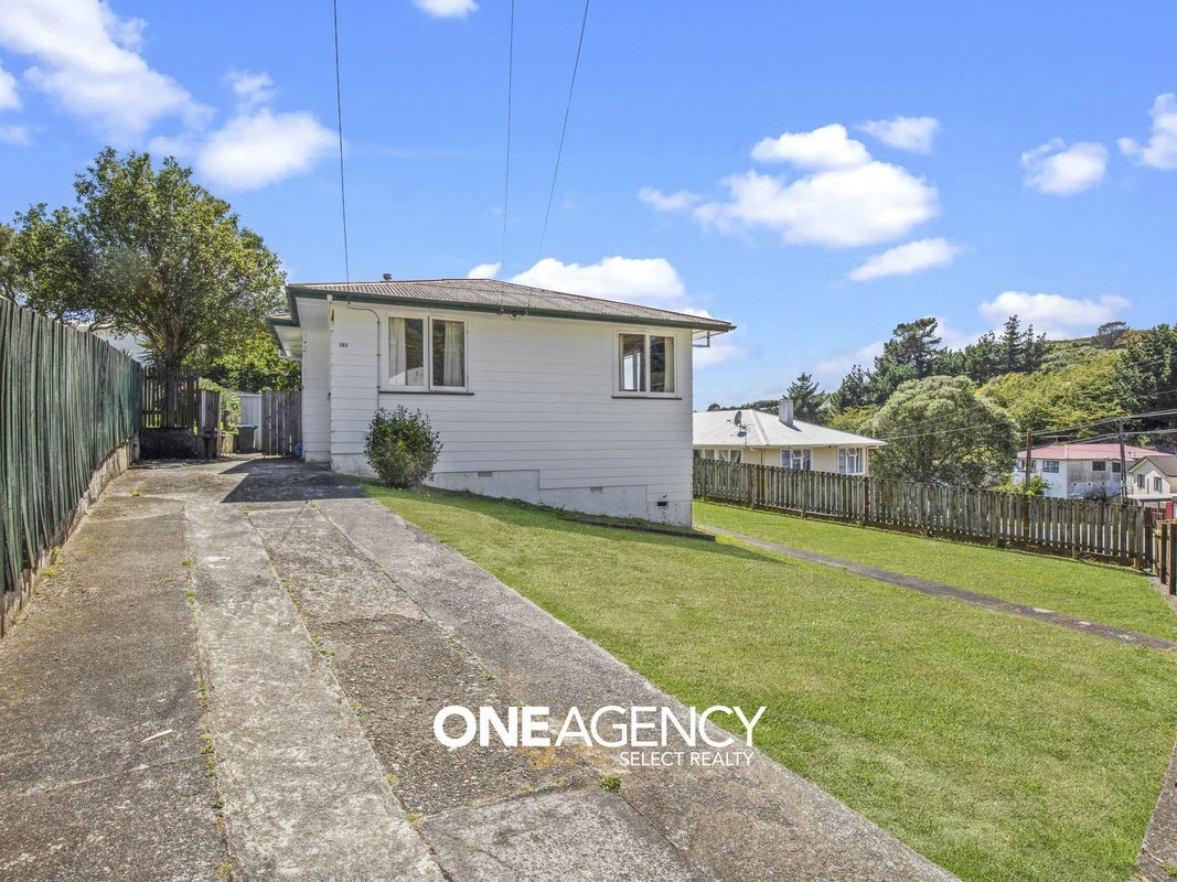 151 Sievers Grove, Cannons Creek, Porirua - Carousel 1
