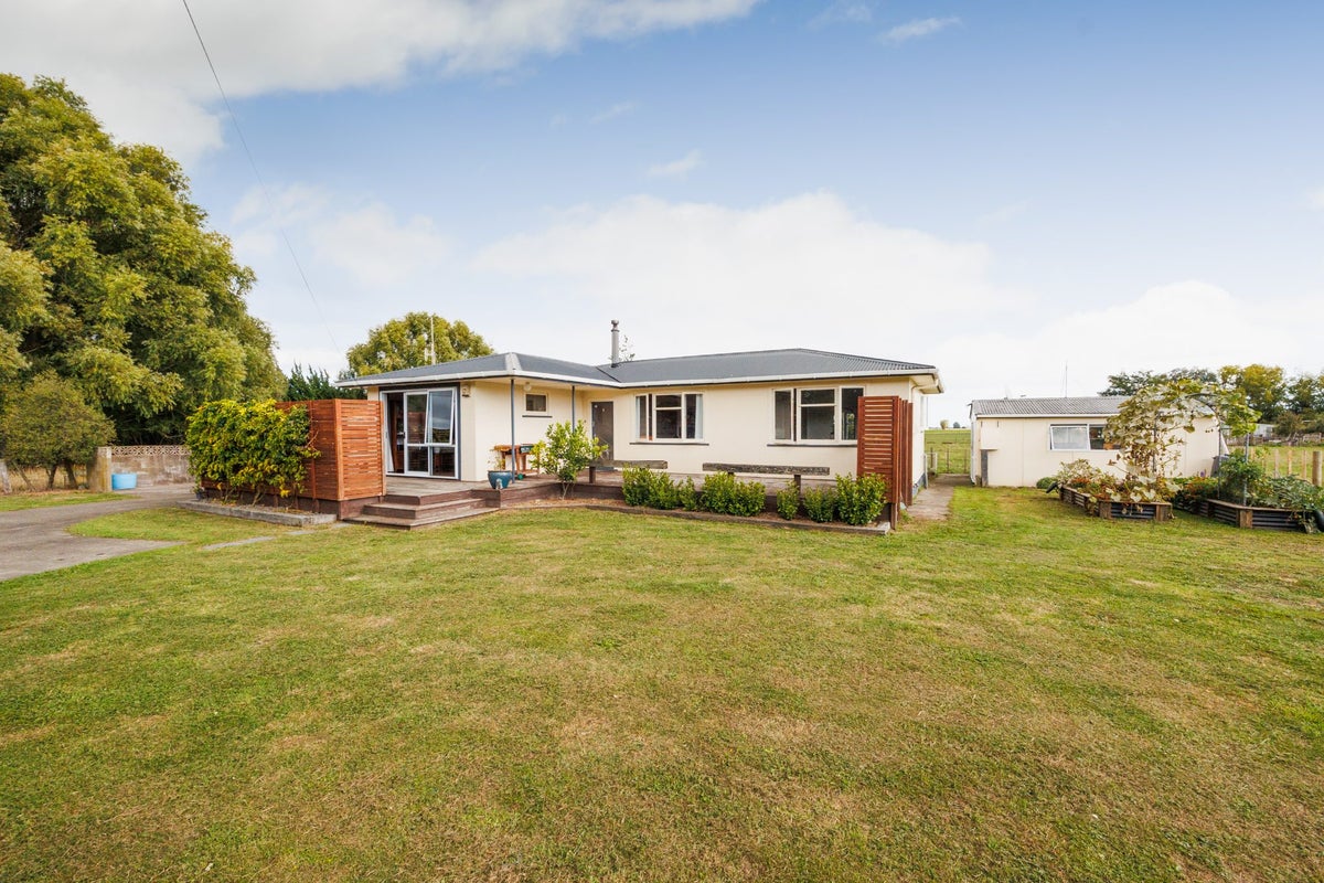 1029 Rangitikei Line, Newbury, Palmerston North - Carousel 2