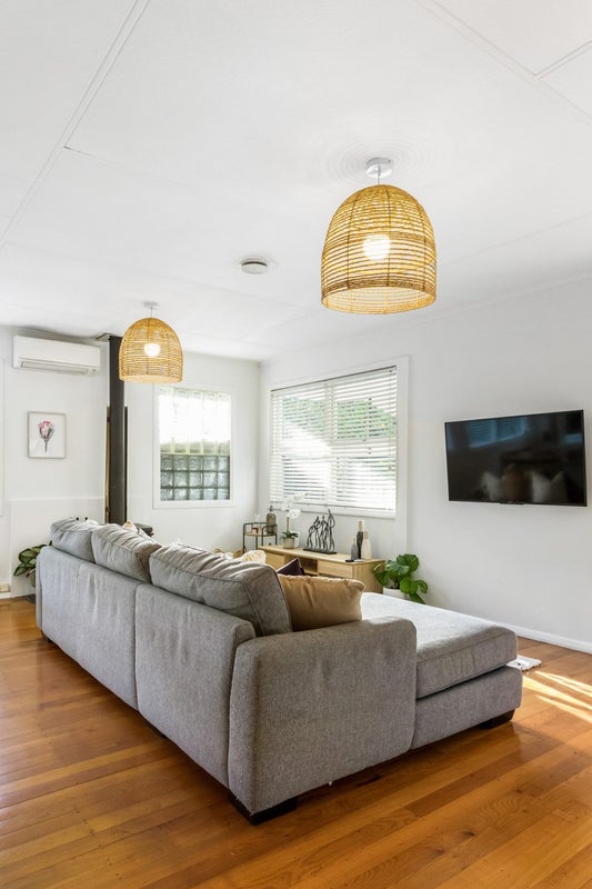 4/12 Kings Road, Panmure, Auckland - Carousel 38