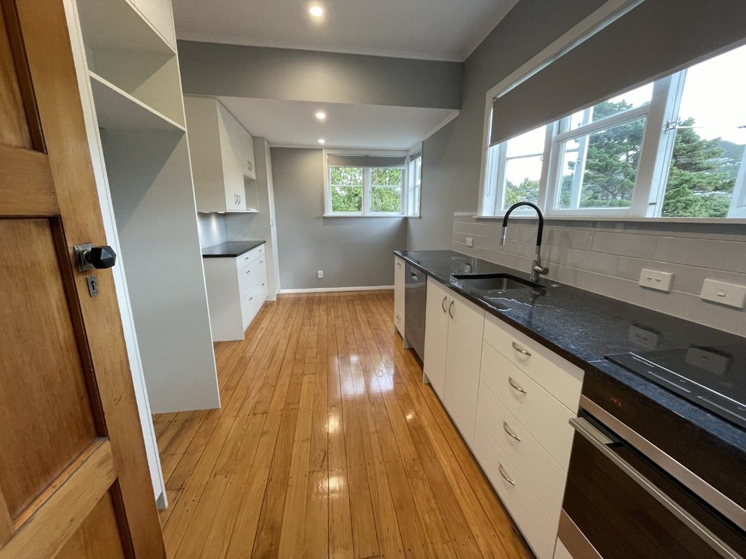 46 Bould Street, Johnsonville, Wellington - Carousel 2