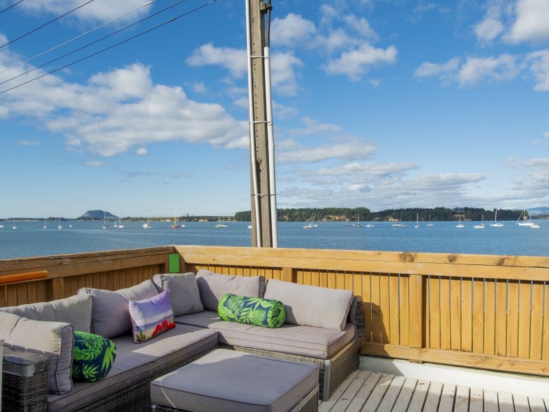 54 THE ESPLANADE , Omokoroa, Western Bay Of Plenty - Carousel 21