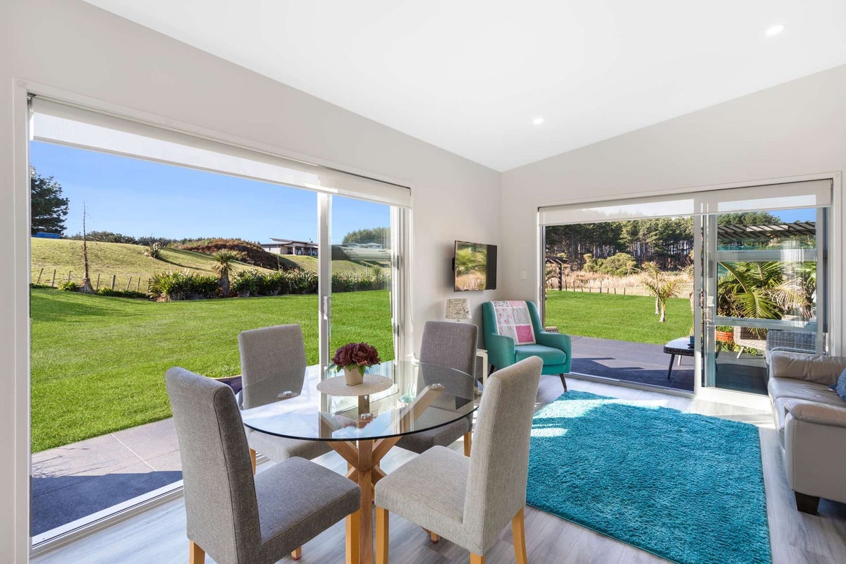76 Waitarere Rise Avenue, Waitarere, Levin - Carousel 2