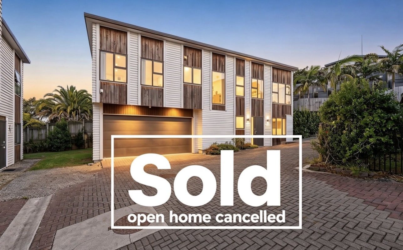 338F Glenvar Road, Torbay, Auckland - Carousel 1