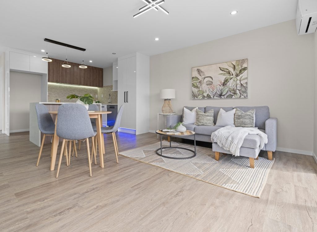 8/18 Hutchinsons Road, Bucklands Beach, Auckland - Carousel 2
