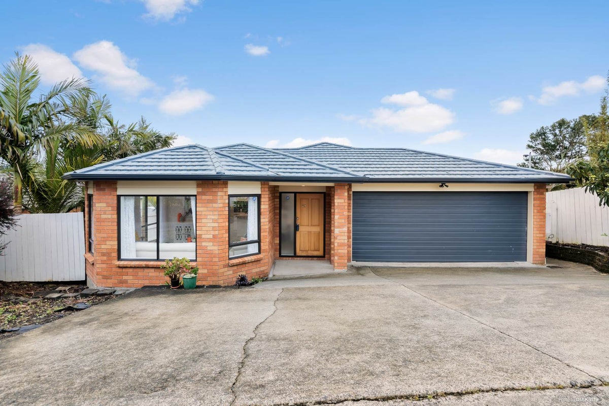 69 Rosier Road, Glen Eden, Auckland - Carousel 1