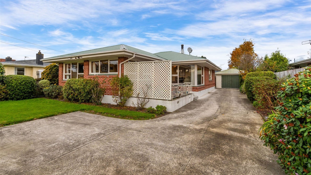 299 Wairakei Road, Bryndwr, Christchurch - Carousel 1