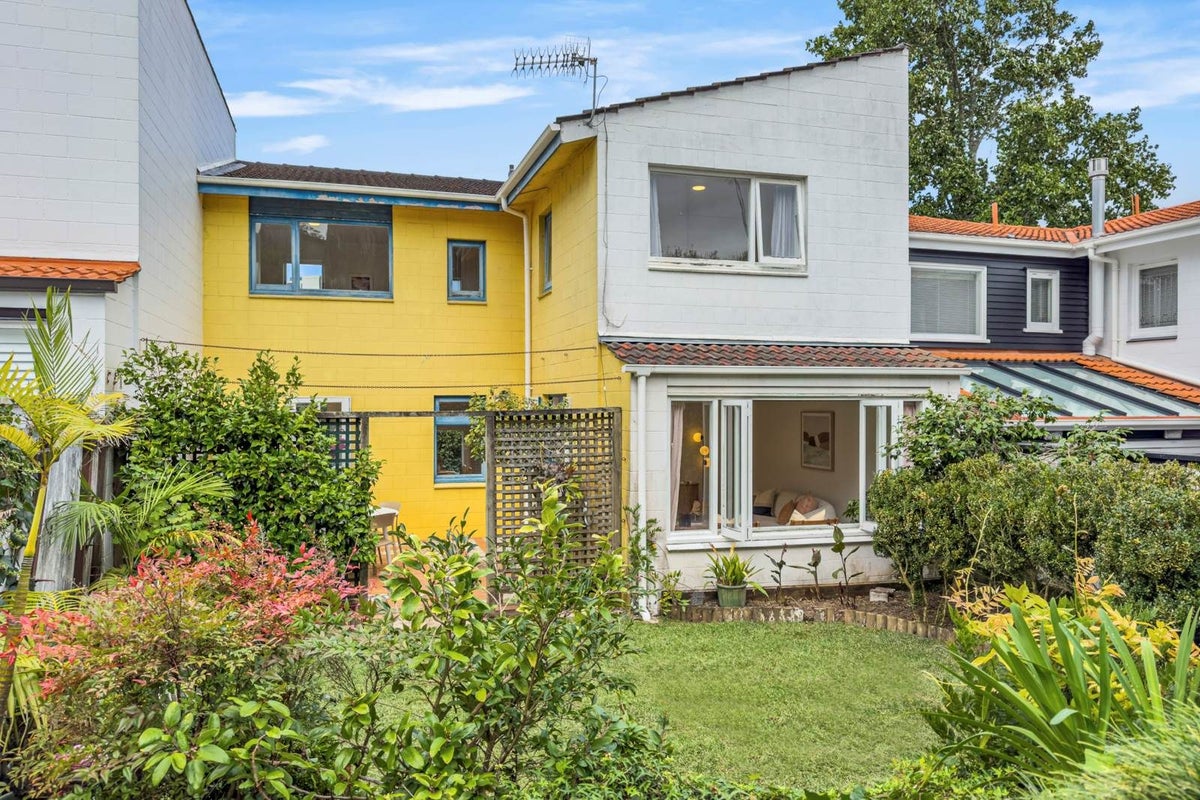 94 Hepburn Street, Freemans Bay, Auckland - Carousel 1