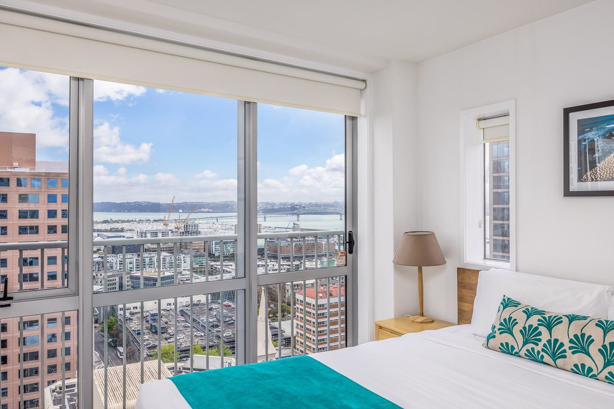 2302/74 Albert Street, Auckland Central, Auckland - Carousel 1