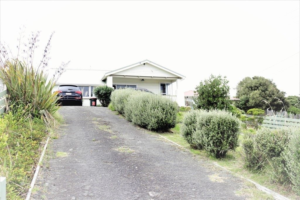 14 Matai Street, Castlecliff, Whanganui - Carousel 12