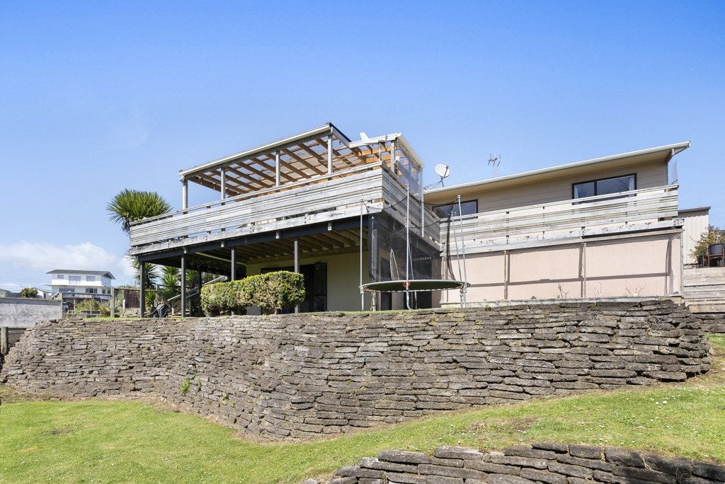 38 Omata Road, Marfell, New Plymouth - Carousel 1