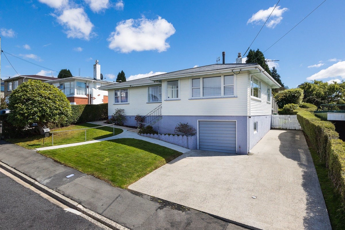 4 Herron Street, Brockville, Dunedin - Carousel 1