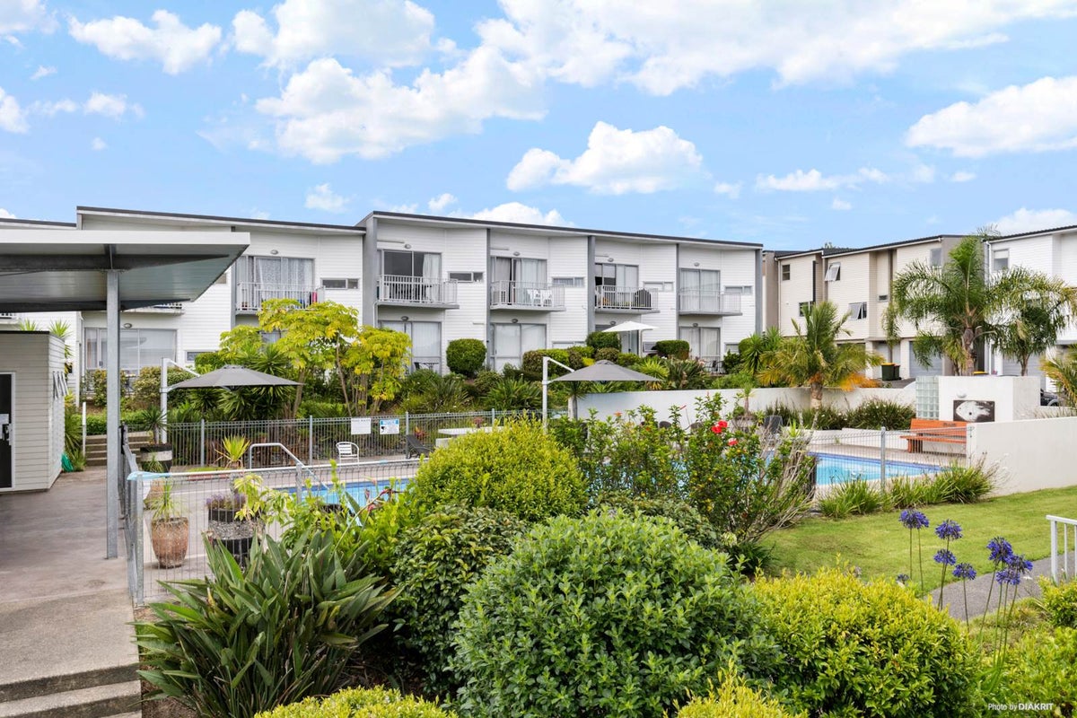 7/7 Kelvin Hart Drive, East Tamaki, Auckland - Carousel 2
