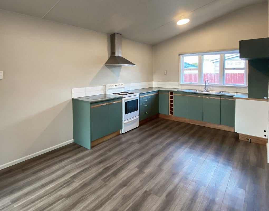 661 Ferry Road, Woolston, Christchurch - Carousel 2